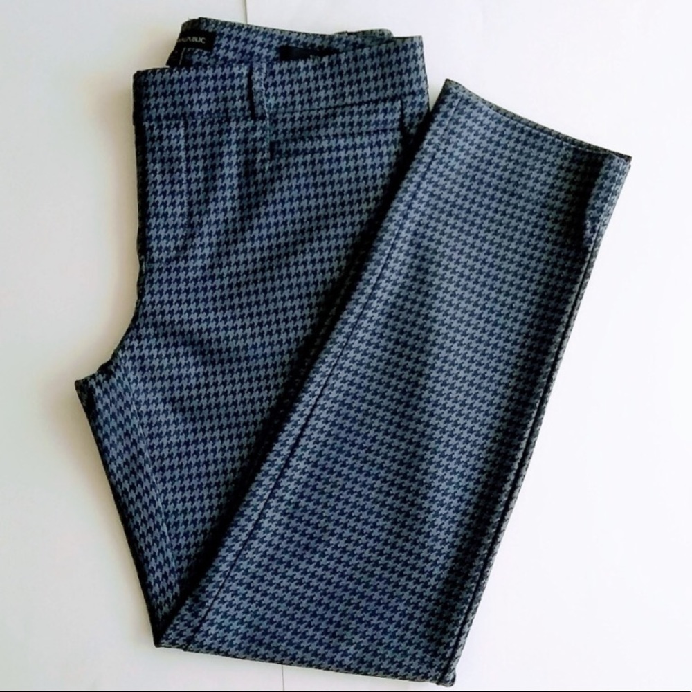 Banana Republic Sloan Size 6